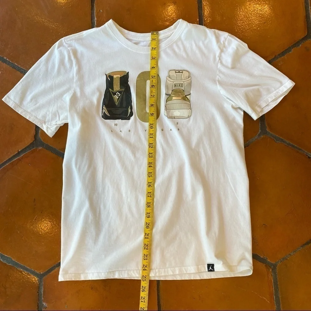 Nike Air Jordan Las Vegas T-shirt Sneakers RARE